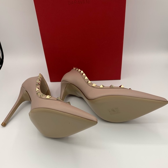❤️ SOLD ❤️ VALENTINO Rockstud soft calfskin leather pumps in 100mm heel - Picture 4 of 7